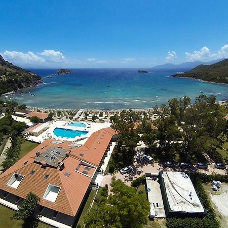 Emecik Palm Bay Beach Hotel מראה חיצוני תמונה