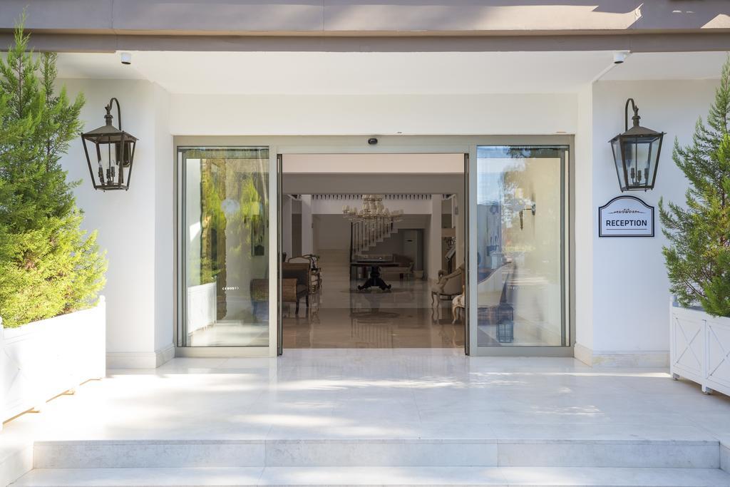 Emecik Palm Bay Beach Hotel מראה חיצוני תמונה